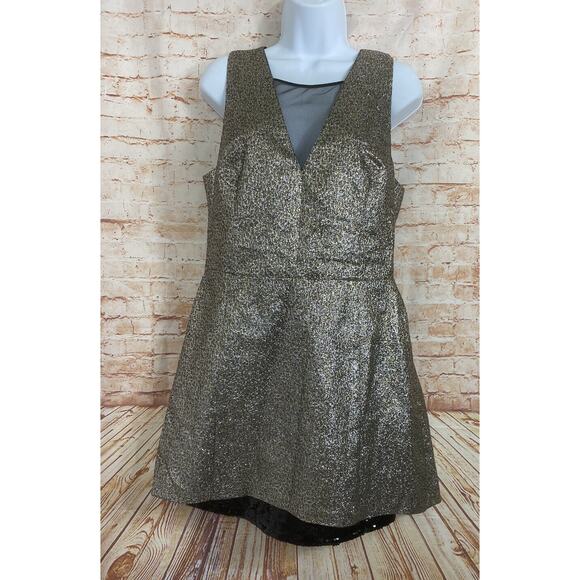SB by Sachin & Babi Metallic Fit & Flare Mesh V-Neck Mini Party Dress Sz 10 Gold - Picture 10 of 11